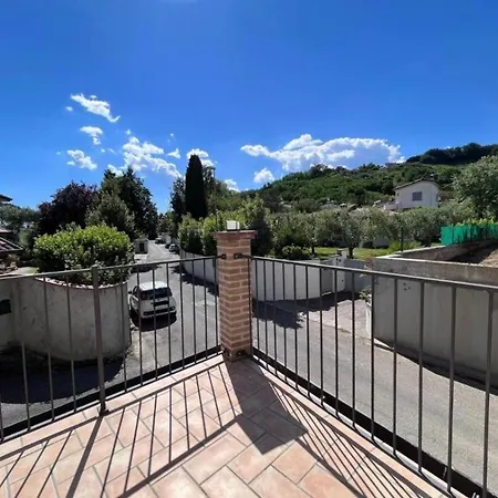 Casa Valentina, Casa Intera Vicino Al Mare Καρράρα